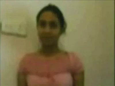 అశ్లీల వీడియోకు స్వాగతం (అనా పెనా)