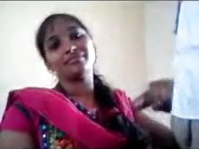 చెక్ పబ్లిక్ వీడియోలో చిక్కుకుంది (డొమినో)